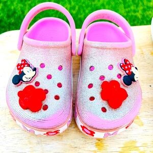Crocs Minnie Mouse kids with charming 
One light up C-10